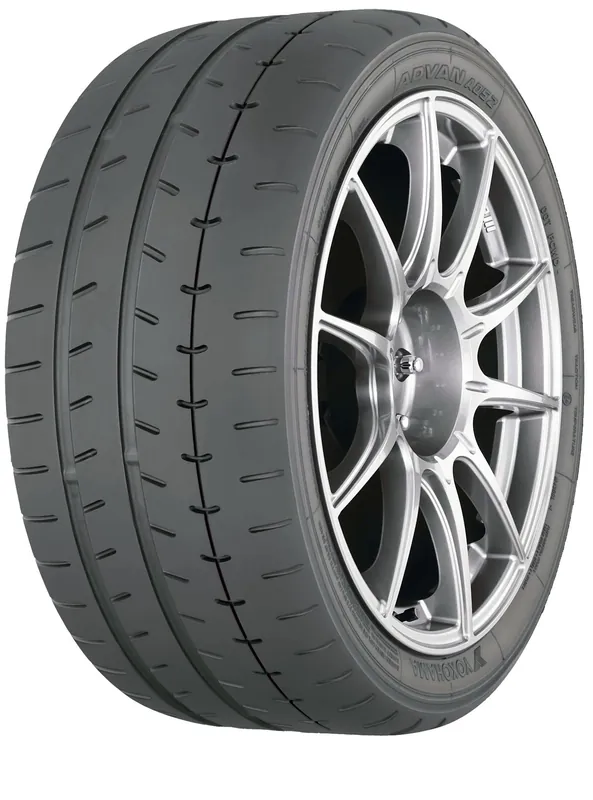 Promotion Saisonnière Pneu YOKOHAMA Advan A052 265/35 ZR 19 98Y XL